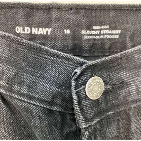 Old Navy High Rise Slouchy Straight Jeans - Picture 9 of 9